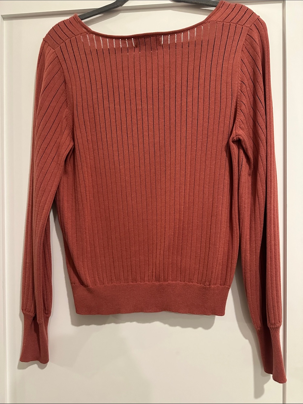 Evereve Rust Ribbed Scoop Neck Pullover - Picture 3 of 4